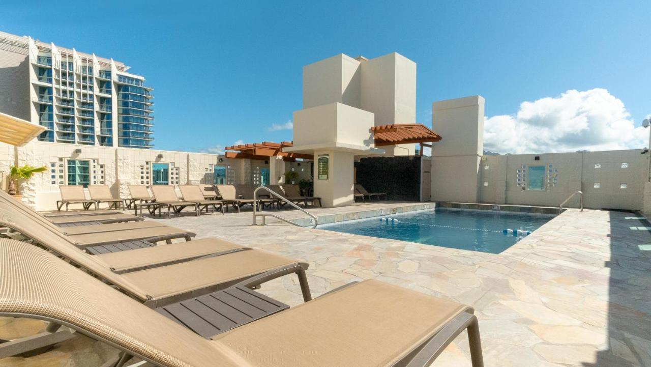Imperial Hawaii Resort Honolulu Exterior photo